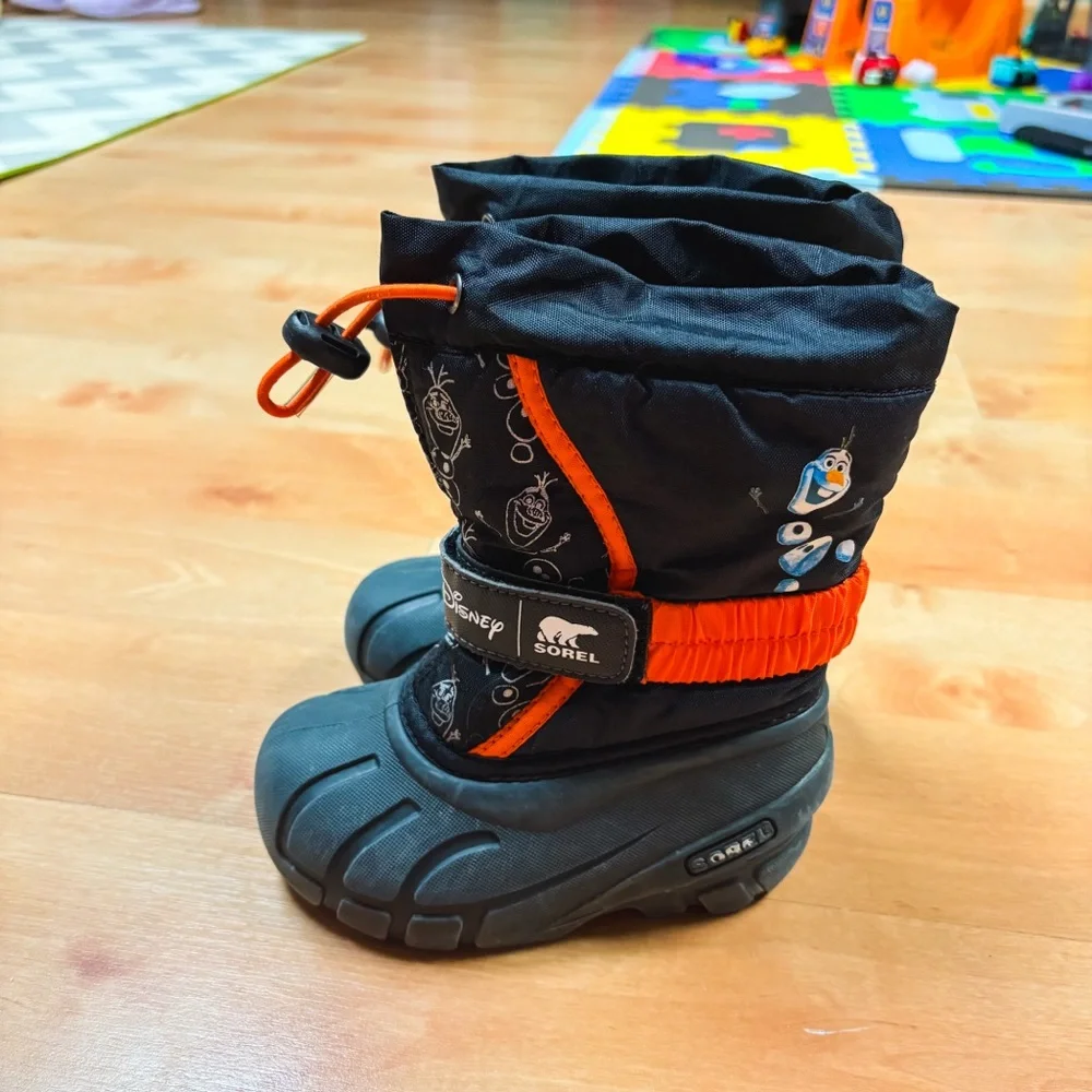 Sorel x Disney Black & Orange Olaf Frozen Insulated Winter Snow Boots Size 8